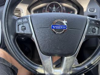 Volvo V-60 2.4 D6 AWD 158W PHEV Schuifdak Clima Navi Leer Camera Summum NAP picture 14