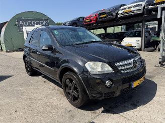 skadebil auto Mercedes ML 420 V8 CDI 225KW Autom. Schuifdak Clima Navi Xenon Camera 2007/1
