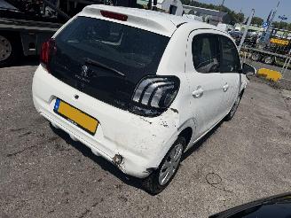 Peugeot 108 1.0 50KW Airco Led Active 5-Deurs NAP picture 4