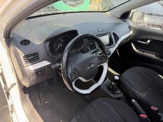 Kia Picanto 1.0 CVVT 51KW Airco Navi Led BusinessLine 5-Deurs NAP picture 5