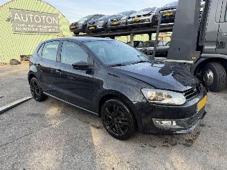 Voiture accidenté Volkswagen Polo 1.2 TSI 66KW Airco 5-Deurs Comfortline NAP 2012/2