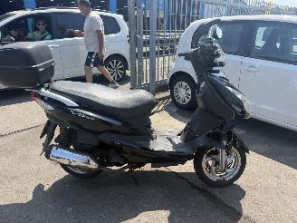 damaged motor cycles Sym  MX 125 8KW 2008/3