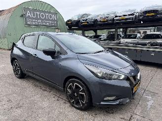 krockskadad bil auto Nissan Micra 1.0 IG-T 68KW N-Design Clima Navi Led 5-Drs NAP 2023/1
