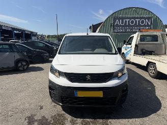 Peugeot Partner 1.5 Bluehdi 73KW Airco Navi Schuifdeur Premium Long NAP picture 3