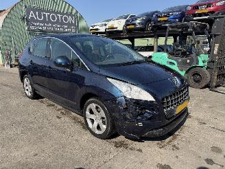 Avarii autoturisme Peugeot 3008 1.6 VTI 88KW Pano Clima Premiere NAP 2010/1