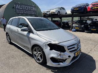 skadebil auto Mercedes B-klasse 250 Autom. 155KW Prestige Clima Navi Led Camera 2015/5