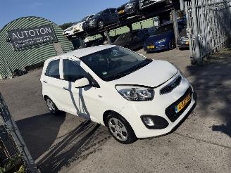 Avarii autoturisme Kia Picanto 1.0 CVVT 51KW Airco Led BusinessLine 5-Drs NAP 2015/2