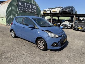 skadebil auto Hyundai I-10 1.0i 49KW Clima i-Motion Comfort NAP 2014/6