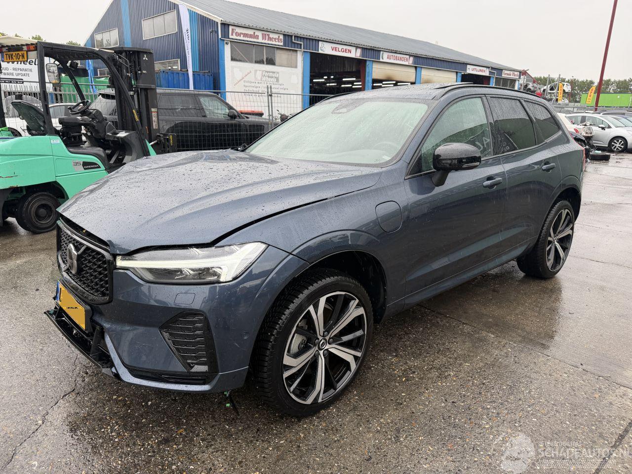 Volvo Xc-60 2.0 T6 PHEV 186KW AWD Pano Clima Navi Plus Dark NAP
