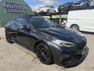Voiture accidenté BMW 2-serie 218i Autom. 100KW Pano Clima Navi High Executive 2021/4