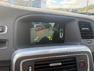 Volvo V-60 2.4 D6 Twin Engine 162KW Autom. Schuifdak Clima Navi Camera Led R-Design NAP picture 14