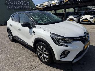 Coche accidentado Renault Captur 1.3 TCE Autom. 96KW Clima Navi Camera Led Intens NAP 2020/10