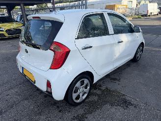 Kia Picanto 1.0 CVVT 51KW DynamicLine Led Clima 5-Drs NAP picture 3