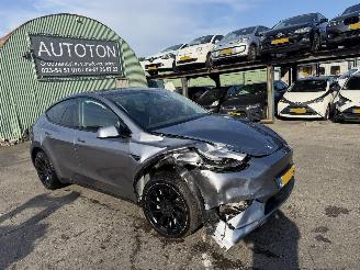 Tesla Model Y 75 kWh Long Range AWD 258KW Pano Clima Navi NAP picture 5