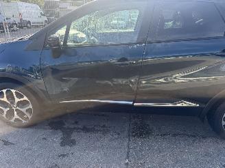 Renault Captur 1.3 TCE 96KW Clima Navi Led Camera Intens NAP picture 13