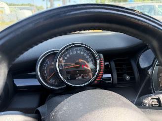 Mini One 1.2 Autom. 75KW Pano Navi Clima Business NAP picture 13