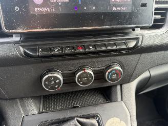Renault Kangoo 1.5 Blue dCi 55KW Navi Airco Comfort L1 NAP picture 11