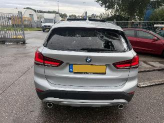 BMW X1 20i sDrive 131KW Autom. Pano Clima Navi HUD High Executive NAP picture 4