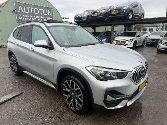 Voiture accidenté BMW X1 20i sDrive 131KW Autom. Pano Clima Navi HUD High Executive NAP 2021/1