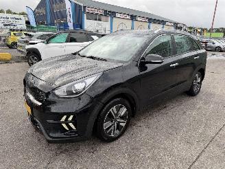 Vaurioauto  passenger cars Kia Niro 1.6 GDI Hybrid 77KW Autom. Clima Navi Camera Led Dynamicline NAP 2021/7