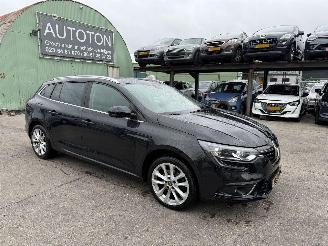 Unfallwagen Renault Mégane 1.3 TCE 103KW Clma Navi Led Limited NAP 2018/9
