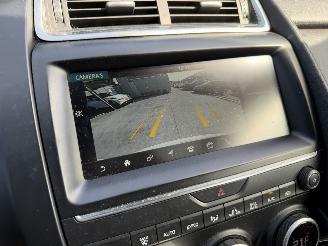 Jaguar E-Pace 2.0 P250 AWD 183KW Autom. HSE Pano HUD Clima Navi NAP picture 16