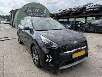 škoda osobní automobily Kia Niro 1.6 GDI 77KW Hybrid Clima Navi Camera Led Dynamicline 2019/8