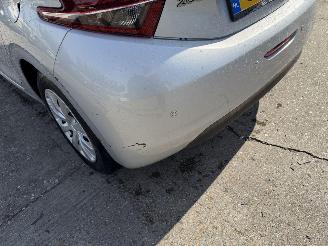 Peugeot 208 1.2 60KW Active Navi Airco 5-Drs picture 13