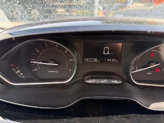 Peugeot 208 1.2 60KW Active Navi Airco 5-Drs picture 10