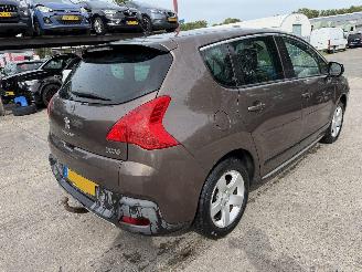 Peugeot 3008 2.0 HDIF Hybrid4 120KW Autom. Clima Navi HUD Blue Lease NAP picture 3