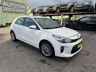 krockskadad bil auto Kia Rio 1.0 TGDI 74KW Navigator Camera Clima Led ComfortPlusLine 5-Drs NAP 2017/4