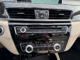 BMW X1 xDrive20i 141KW Autom. Pano Clima Navi Hud High Executive picture 9