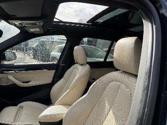 BMW X1 xDrive20i 141KW Autom. Pano Clima Navi Hud High Executive picture 6