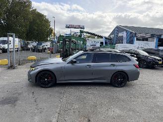 BMW 3-serie 330e xDrive 215KW Pano Clima Navi Hud picture 2