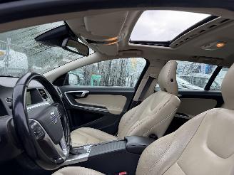 Volvo V-60 2.0 D4 133KW Autom. Schuidak Clima Navi Xenon Leer Camera Momentum NAP picture 15