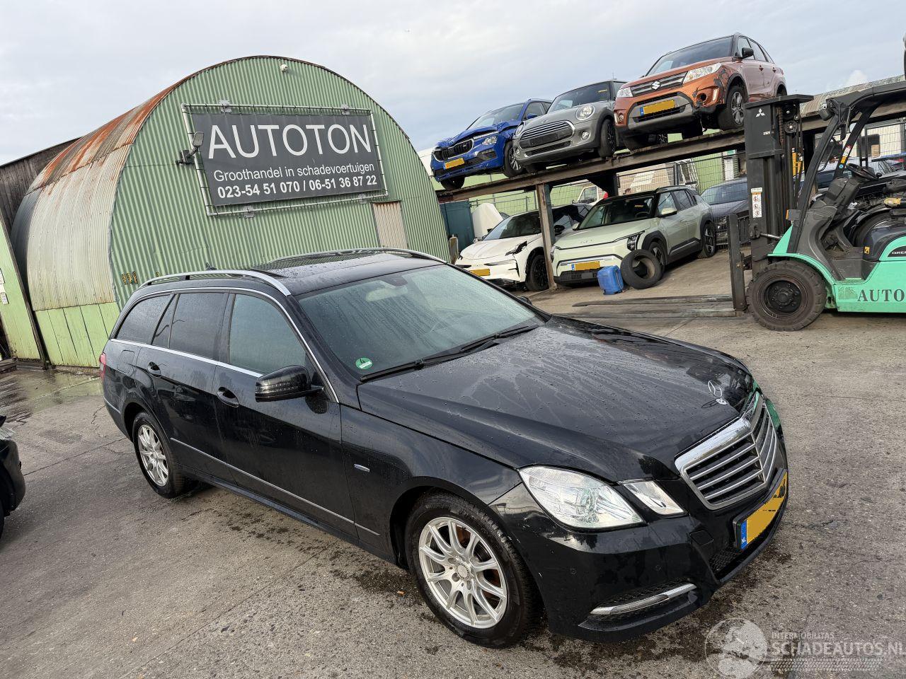 Mercedes E-klasse 200 CDI 100KW Schuifdak Clima Navi Xenon