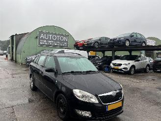 krockskadad bil auto Skoda Fabia 1.2 TDI Greenline 2011/1