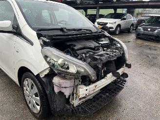 Peugeot 108 1.0 e-VTi Active  TOP! picture 10