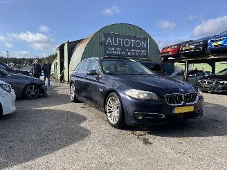krockskadad bil auto BMW 5-serie 520i luxury edition 2017/1