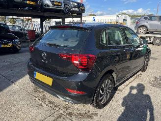 Volkswagen Polo 1.0 TSI Life picture 4