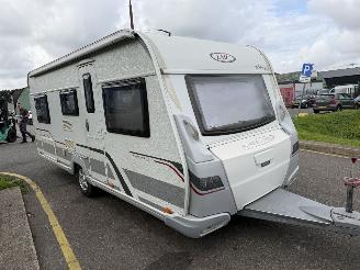 dommages caravanes LMC  490 Musica E 2010/1