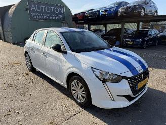 Schadeauto Peugeot 208 1.2 55KW Clima Led Active 5-Drs NAP 2023/5