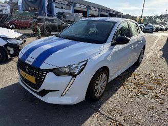 Peugeot 208 1.2 55KW Clima Led Active 5-Drs NAP picture 2
