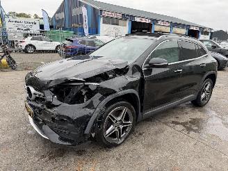 Mercedes GLA 250 e 118KW Pano Sfeerverlichting Clima Navi AMG-Line picture 3