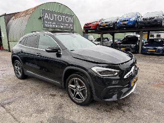 škoda osobní automobily Mercedes GLA 250 e 118KW Pano Sfeerverlichting Clima Navi AMG-Line 2022/8