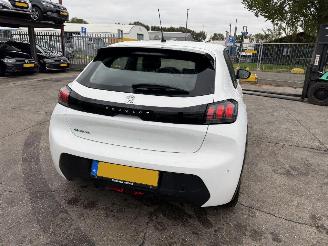 Peugeot e-208 50 kWh 100KW Navi Clima Led Active Pack NAP picture 5