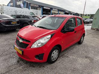 Voiture accidenté Chevrolet Spark 1.0-16V LE 5-Deurs NAP 2011/12
