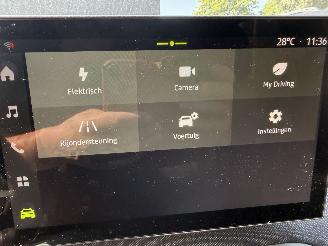 Dacia Jogger HYBRID  7 SEATER picture 26