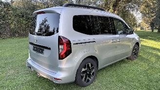 Nissan Townstar TEKNA picture 9