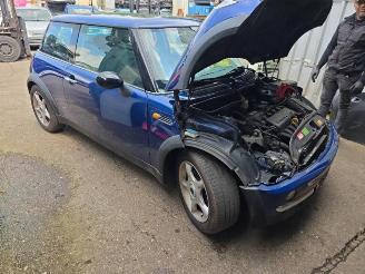 Uttjänta bilar auto Mini Mini  2003/4